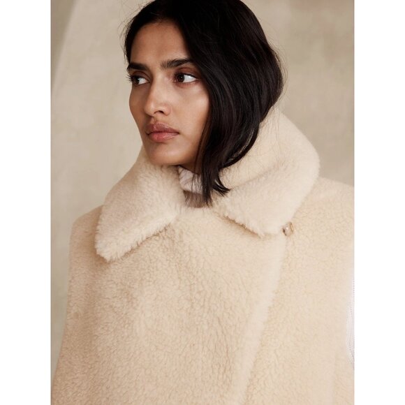Banana Republic Cora Sherpa Vest M/L Beige Double-Breasted Wool Boho - Picture 3 of 9